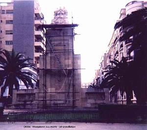 FM ac- 01- Monument aux morts desinstallation